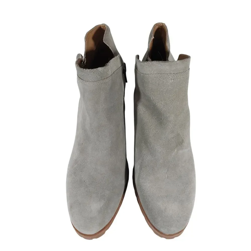 NWOT! LUCKY BRAND! GRAY GENUINE LEATHER DOUBLE ZIP, STACK HEEL ANKLE BOOTS! 7.5M